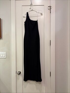 Lulus Women's Black One-Shoulder Evening Dress with slit